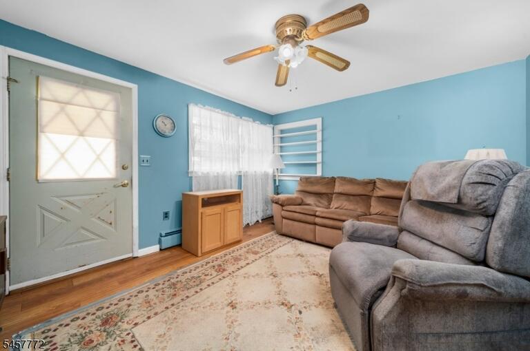 Property listing MLS 4050375 photo 18