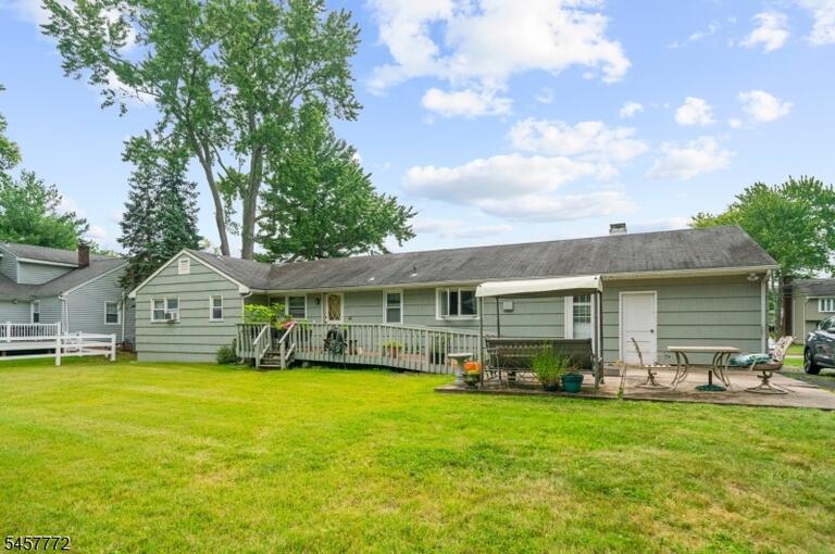 Property listing MLS 4050375 photo 5