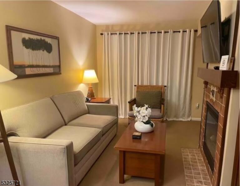 Property listing MLS 4050441 photo 20