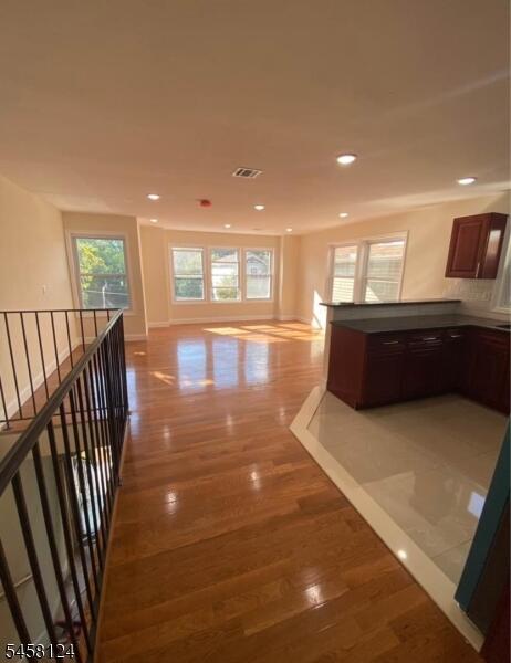 Property listing MLS 4050449 photo 9